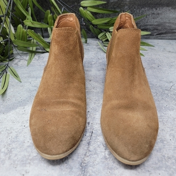 BP | Tan Suede Slip-On Ankle Booties Size 9 - Picture 2 of 10